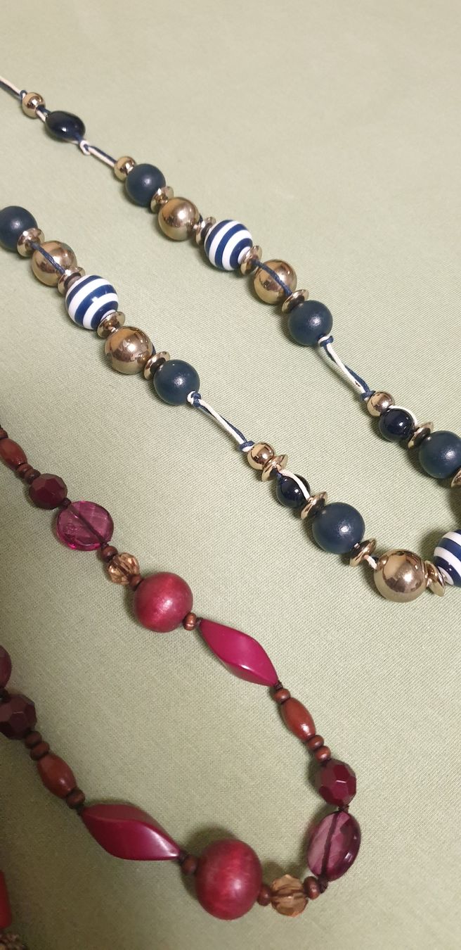 Catenine: Lot de colliers/ Satz Halsketten – Usato da St-Sulpice VD venduto da Miwix 3