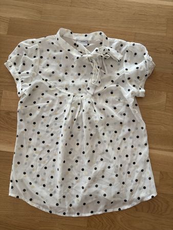 Chic Polka Dot Sheer Blouse - Perfect for Spring/Summer!