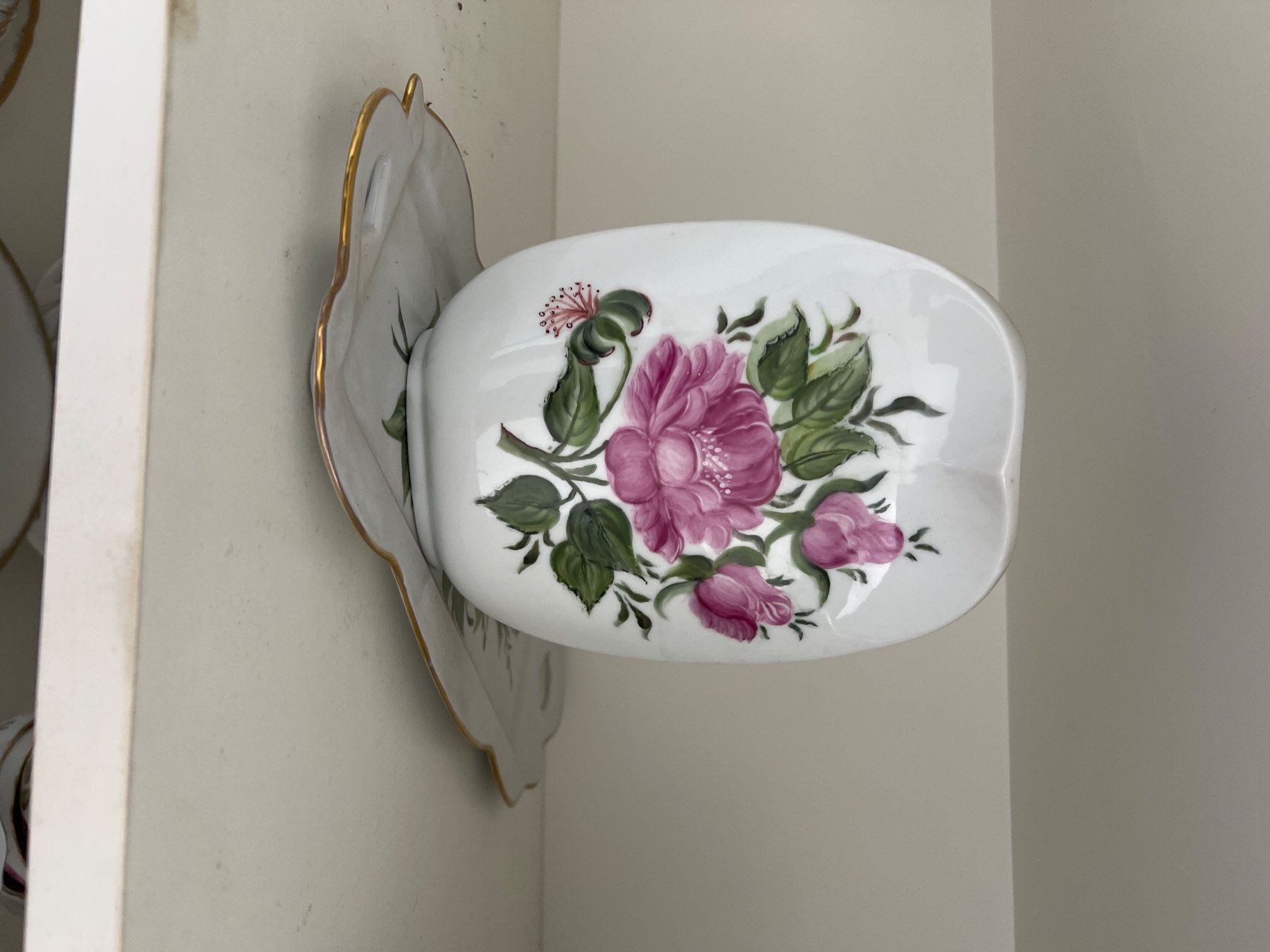 Tutte le decorazioni: Porzelan Handbemahlt – Usato da Russikon venduto da Crtracing