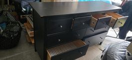 Commode à tiroirs