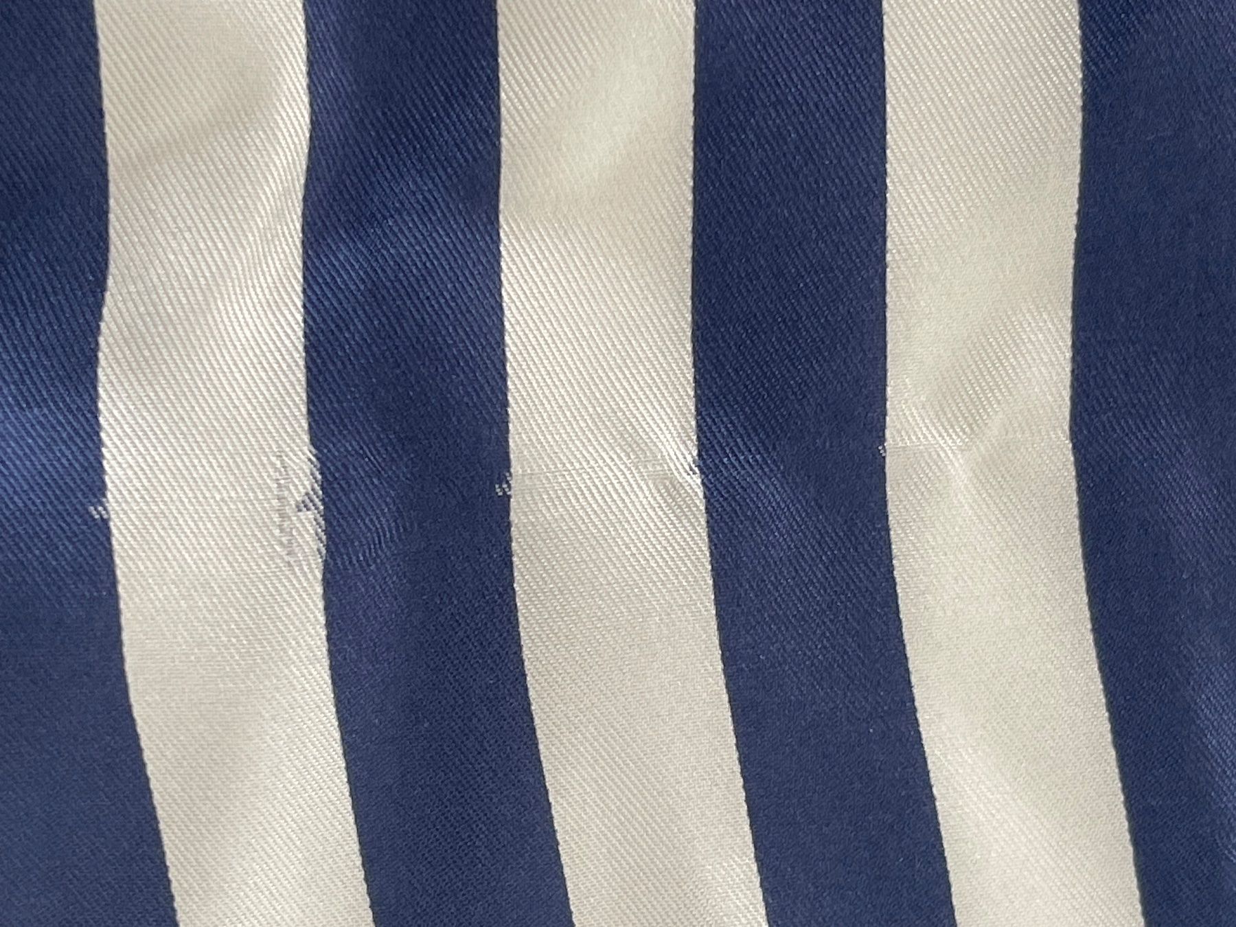Ralph Lauren Foulards, Tücher & Schals: Trend Cool Ralph Lauren Seidenschal, gestreift – Gebraucht aus Weiningen ZH von san_7hsm 3