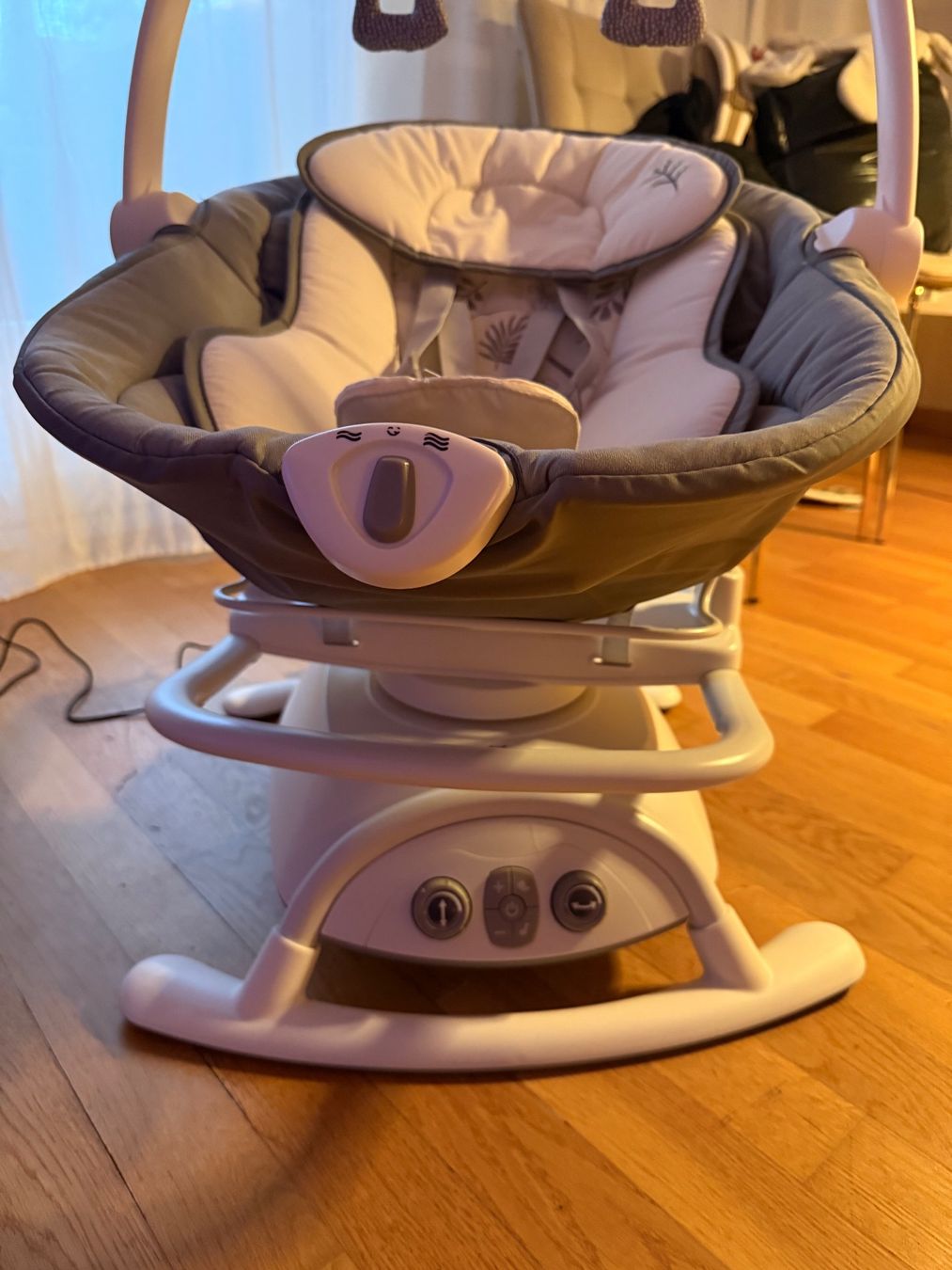 Joie Wippen & Schaukeln: Babyschaukel Joie – Neu (gemäss Beschreibung) aus Mettmenstetten von xleaj 2