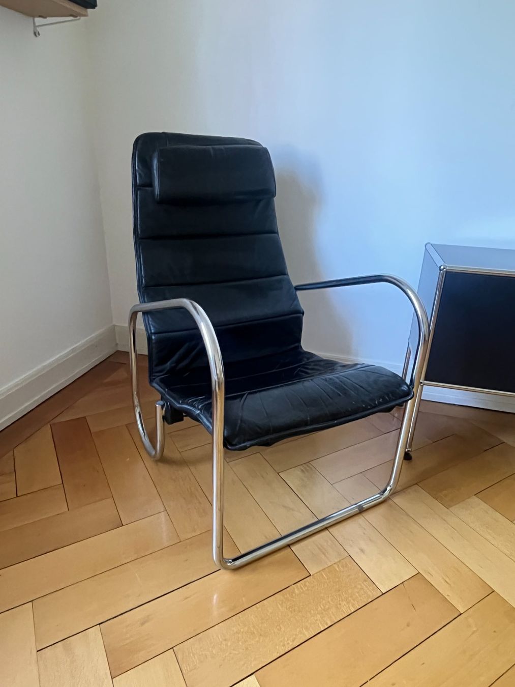 Strässle Poltrone: Bauhaus Sessel von Hans Eichenberger fur Strässle – Usato da Zürich venduto da Dimitreezer 1