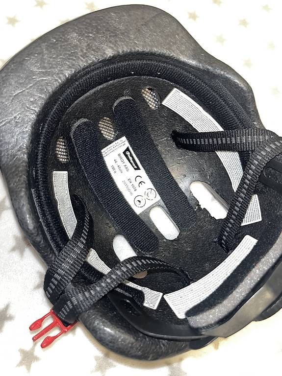 Caschi: Casco bici bambino 44-48cm – Usato da Losone venduto da Cla-e-Ale