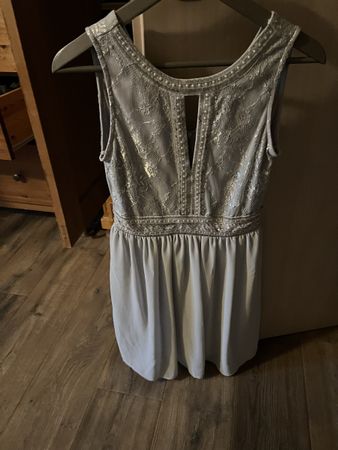 Elegantes tfnc Minikleid, Gr. 36, Silber, Spitze, Cocktail