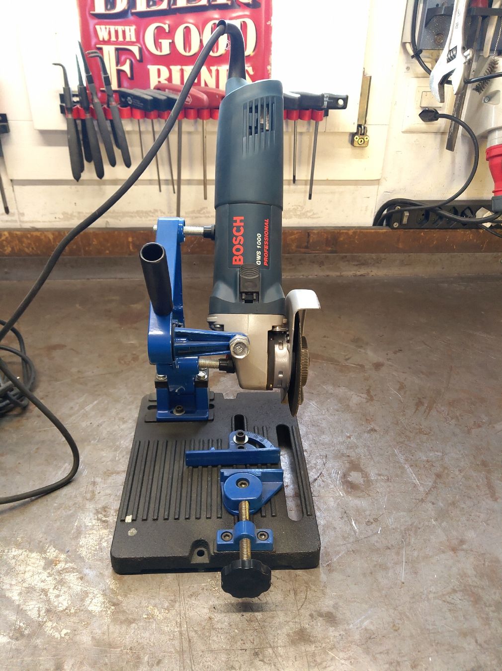 Tutte le macchine: Vorel Flexhalter mit Bosch GWS 1000 Flex – Usato da Arnegg venduto da Arnrom 1