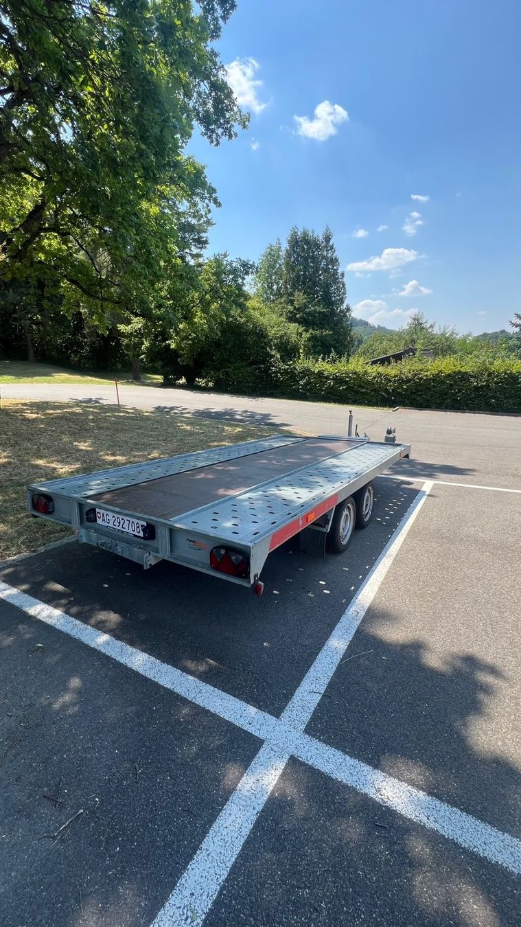 Tema Rimorchi: Anhänger Tema Car 3500kg – Usato da Metzerlen venduto da a_silva