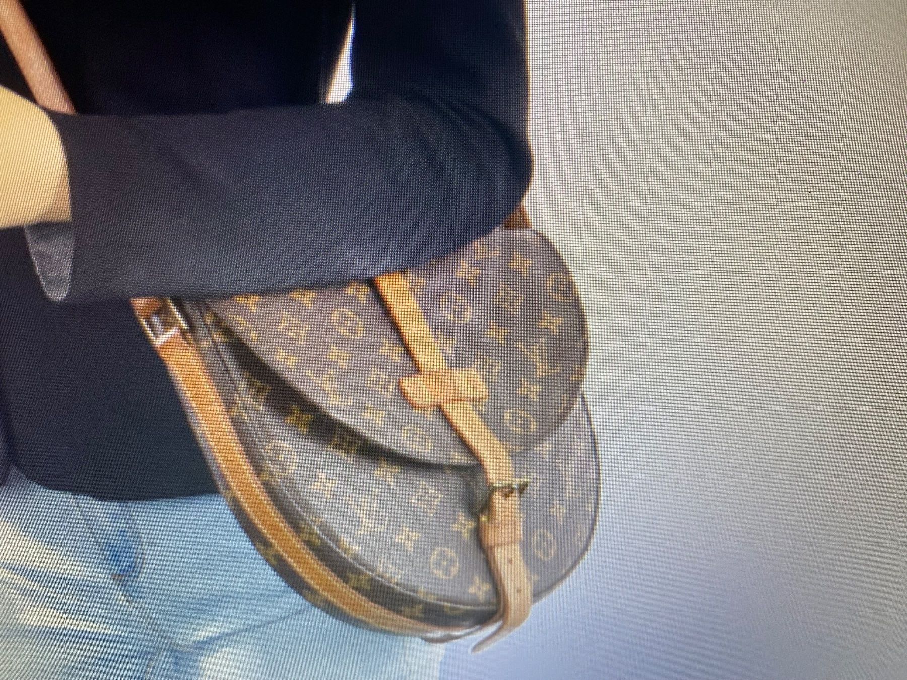 Louis Vuitton Taschen: Louis Vuitton Chantilly GM Monogram Canvas, 26x25cm – Neu (gemäss Beschreibung) aus Winkel von ferrari2022