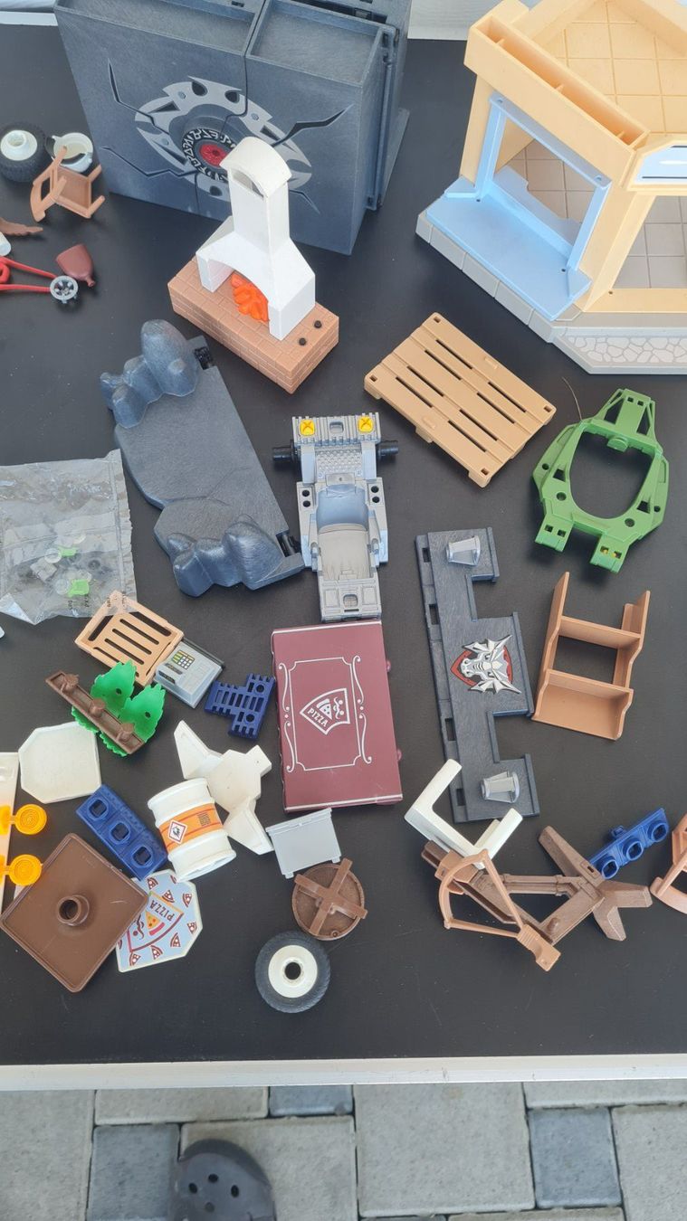 Playmobil Giocattoli: Div. Playmobil / Figuren / Figurenteile / Einzelteile etc. – Usato da Safenwil venduto da Husqi2000 2