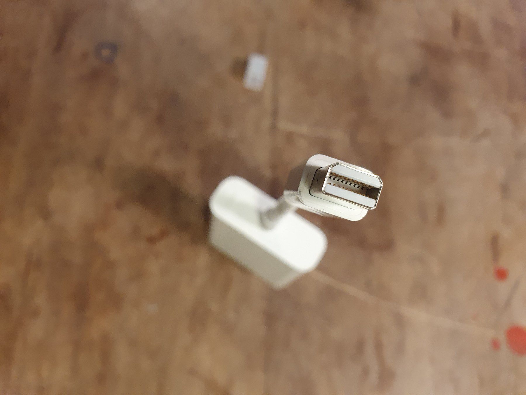 Apple Unità & Adattatore: VGA zu Displayport Apple Adapter – Usato da Zürich venduto da loosebone 3