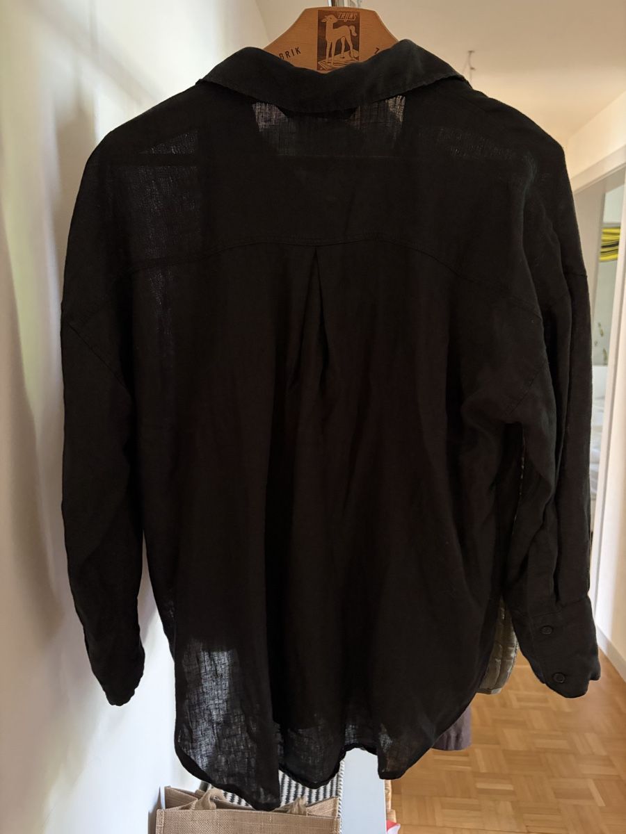 Zara Camicette: Schwarzes Zara Leinenhemd – Usato da Zürich venduto da lucille.s 1
