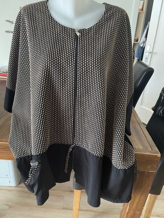 Blouse Niederberger XL 62% Viscose. Neuve très rafraîchissan