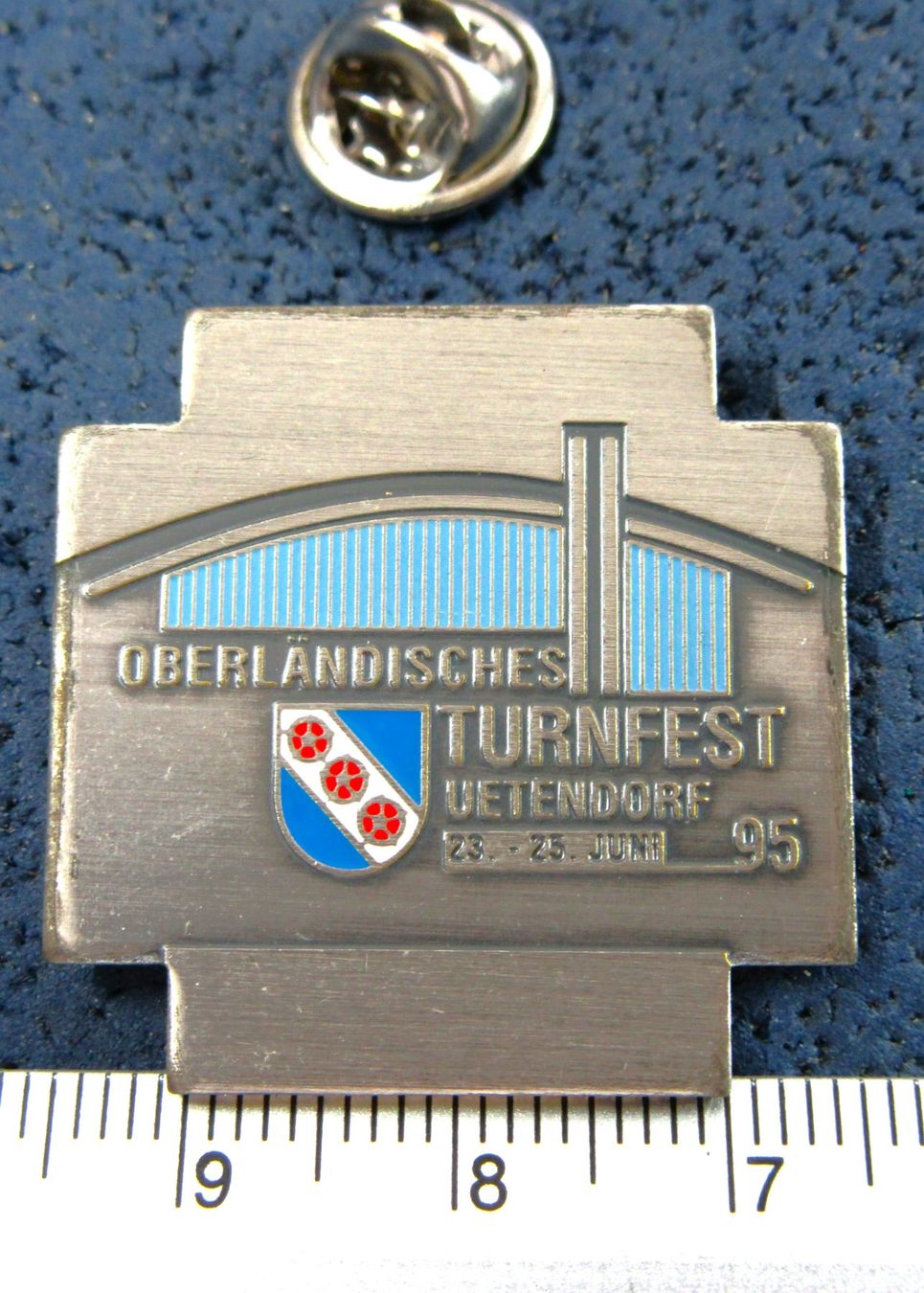 Swiss Placchette & Badge: TURNFEST PIN – Usato da Ettingen venduto da Hausi4711