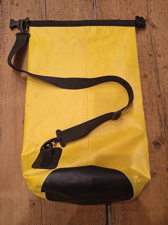 Zaini: Dry Rucksack 55L + Dry Bag 20L + Natel-Bag – Usato da Buchs SG venduto da Shabigon 3