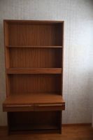 Libreria con scrivania integrata