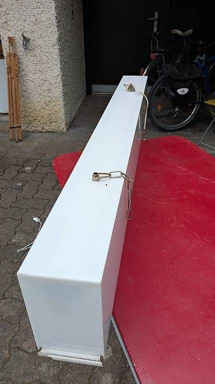 Allestimento di negozi e stand fieristici: Thekenbeleuchtung – Usato da Sursee venduto da Buholz0 1
