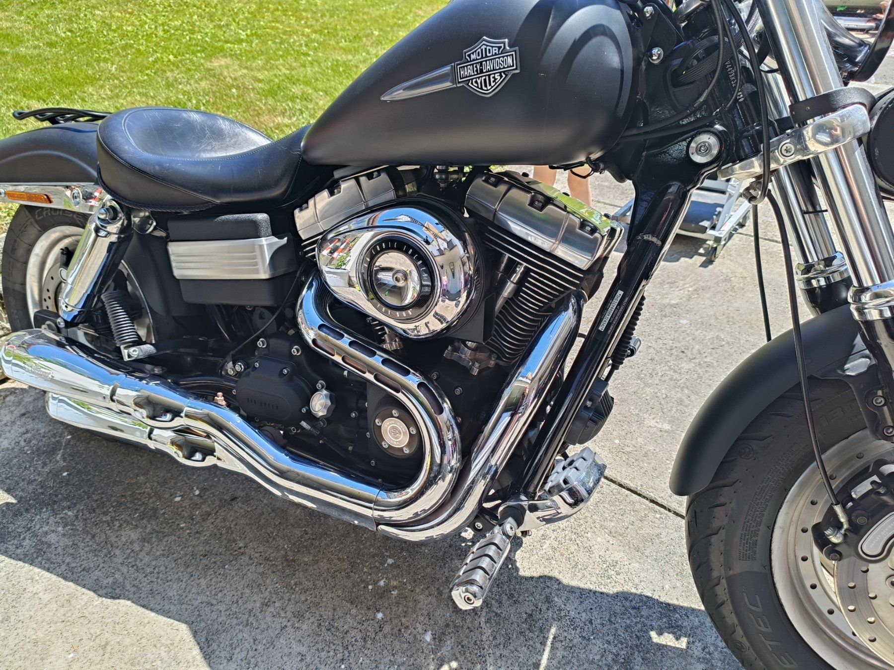 Harley-Davidson Cruisers: Harley Davidson FXDF Dyna Fat Bob - Top Zustand – D'occasion à Reute AR par Pwnzer 5