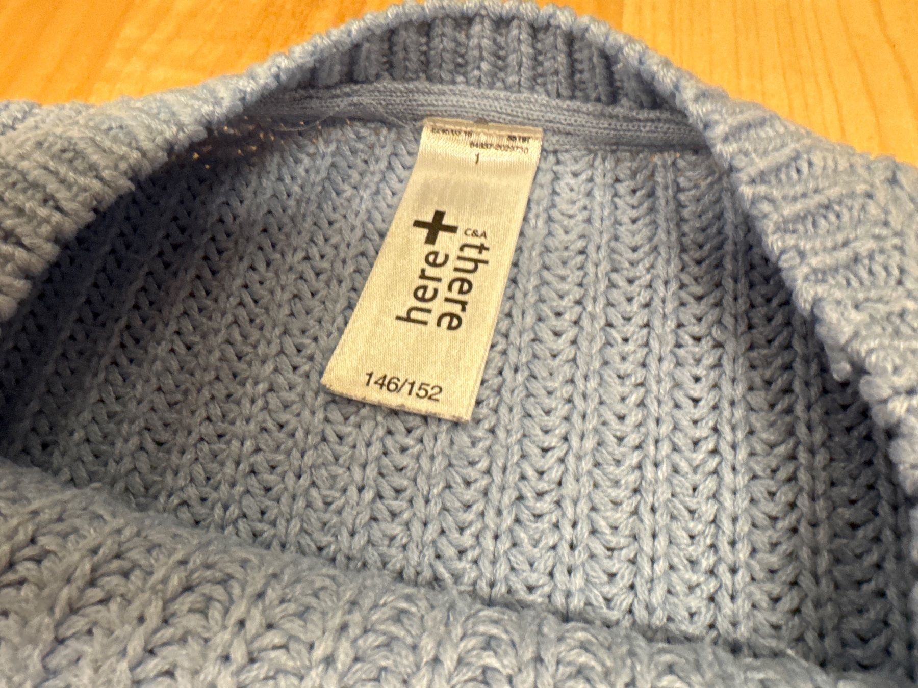 C&A Maglioni & Felpe: Pulli C &A gr 146 / 152 – Usato da Oberweningen venduto da Ardnas89 1