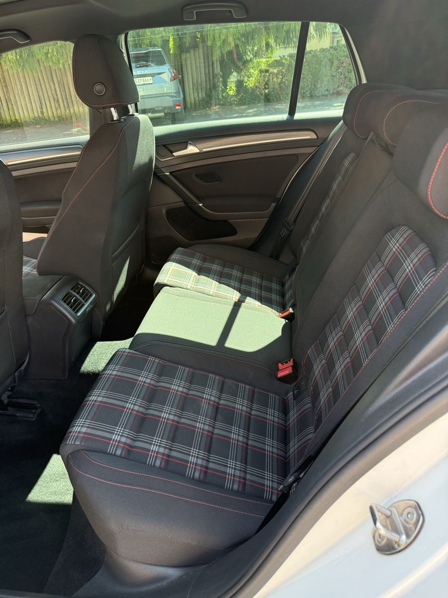 VW Autos: VW Golf GTI Swiss Line – Gebraucht aus Kirchberg BE von stefub 6