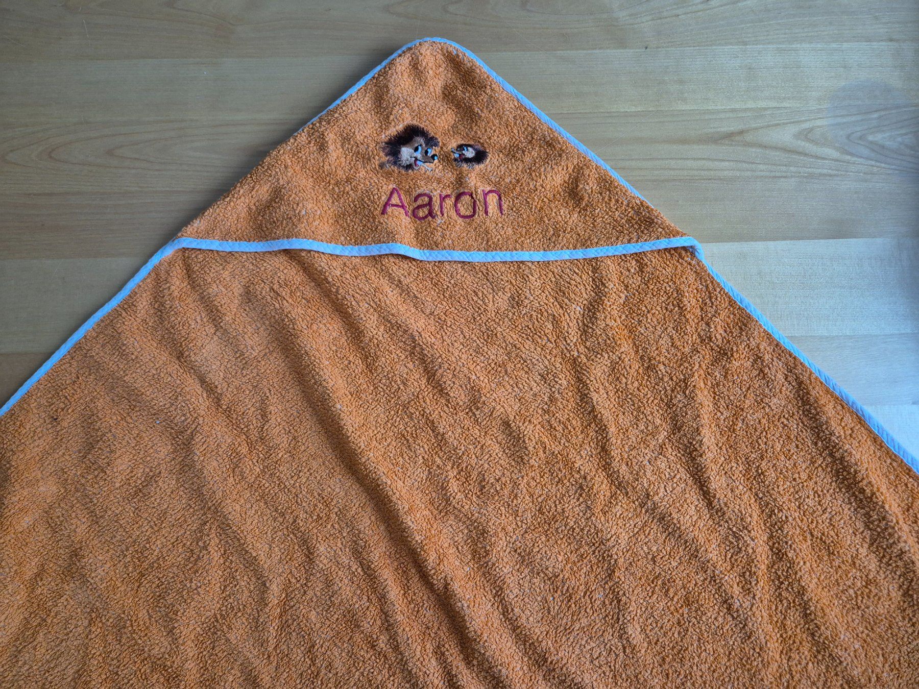 Teli da bagno: Kapuzenbadetuch – Usato da Eschlikon TG venduto da inf_v5zp 1