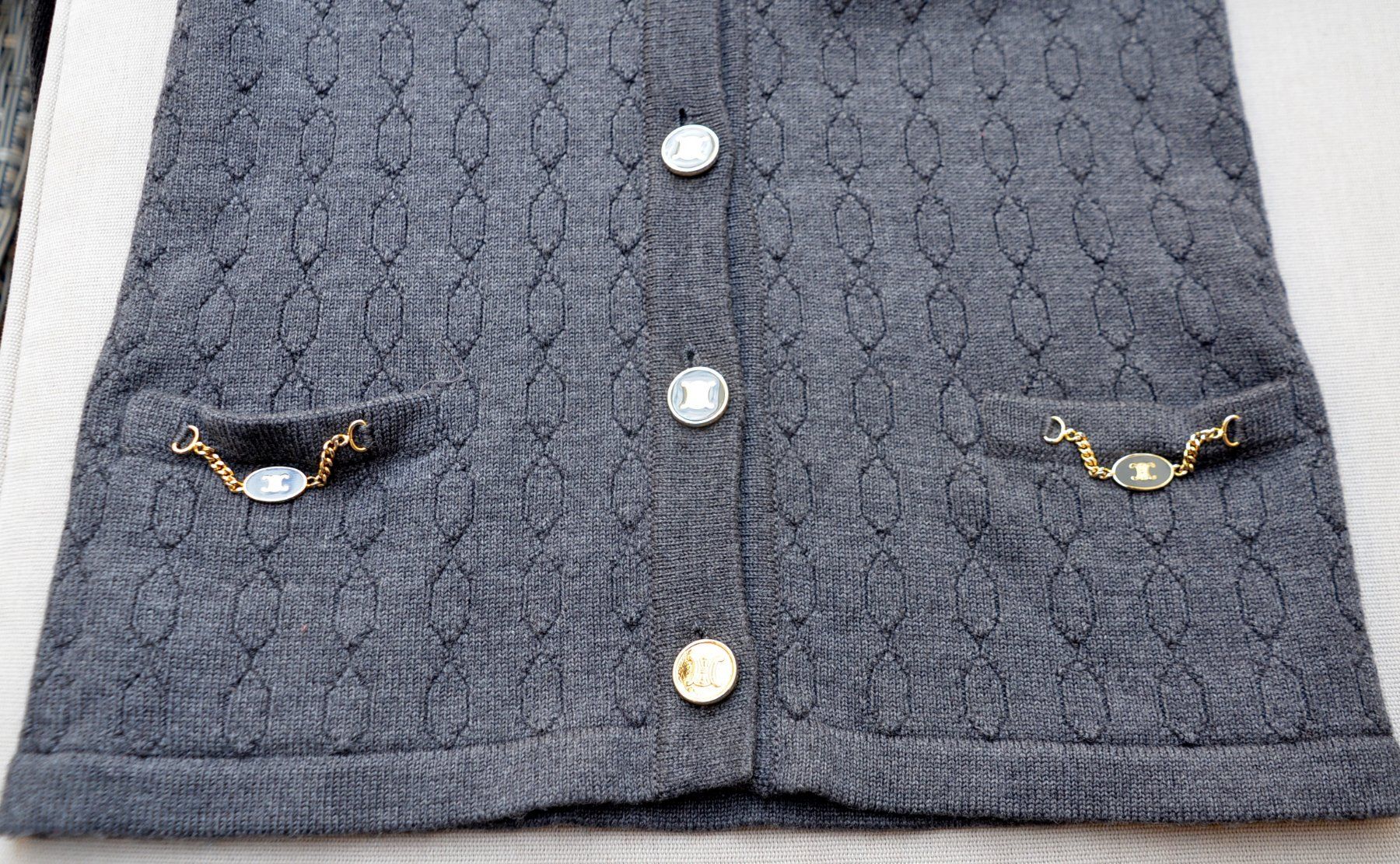 Celine Maglioni & Felpe: Céline Pullover / cardigan  .40 – Usato da Collonges venduto da arashee 4
