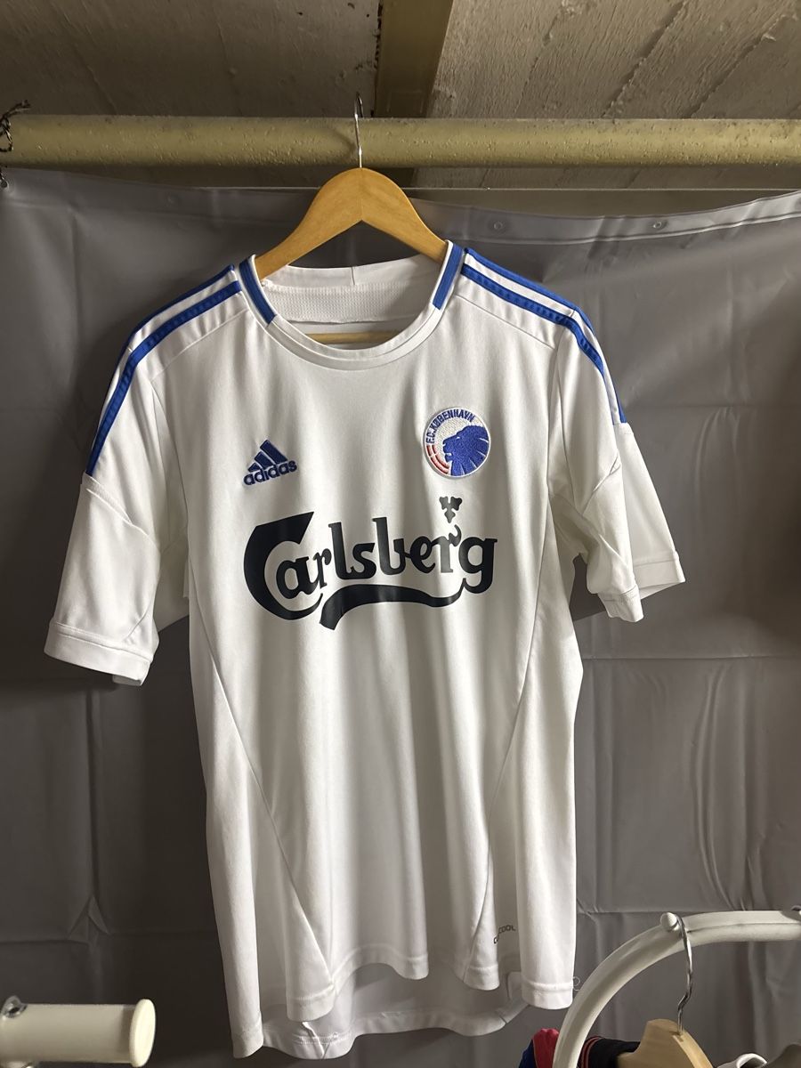 Canottiere & Pantaloni: Kopenhagen Trikot – Usato da Basel venduto da eli_n5yh