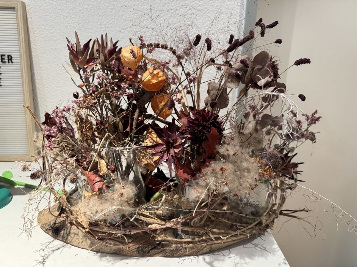 Alle Dekorationen: Trockenblumen Gesteck – Gebraucht aus Staufen von TeFuJo