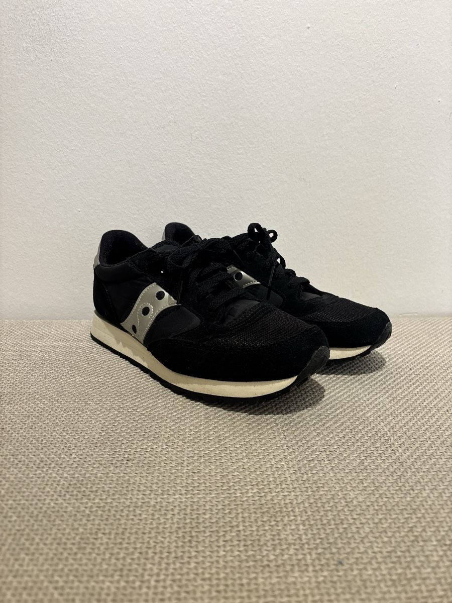 Saucony Scarpe da uomo: Saucony Jazz Original schwarz Gr. 40 – Usato da Bottmingen venduto da ana_5hrv