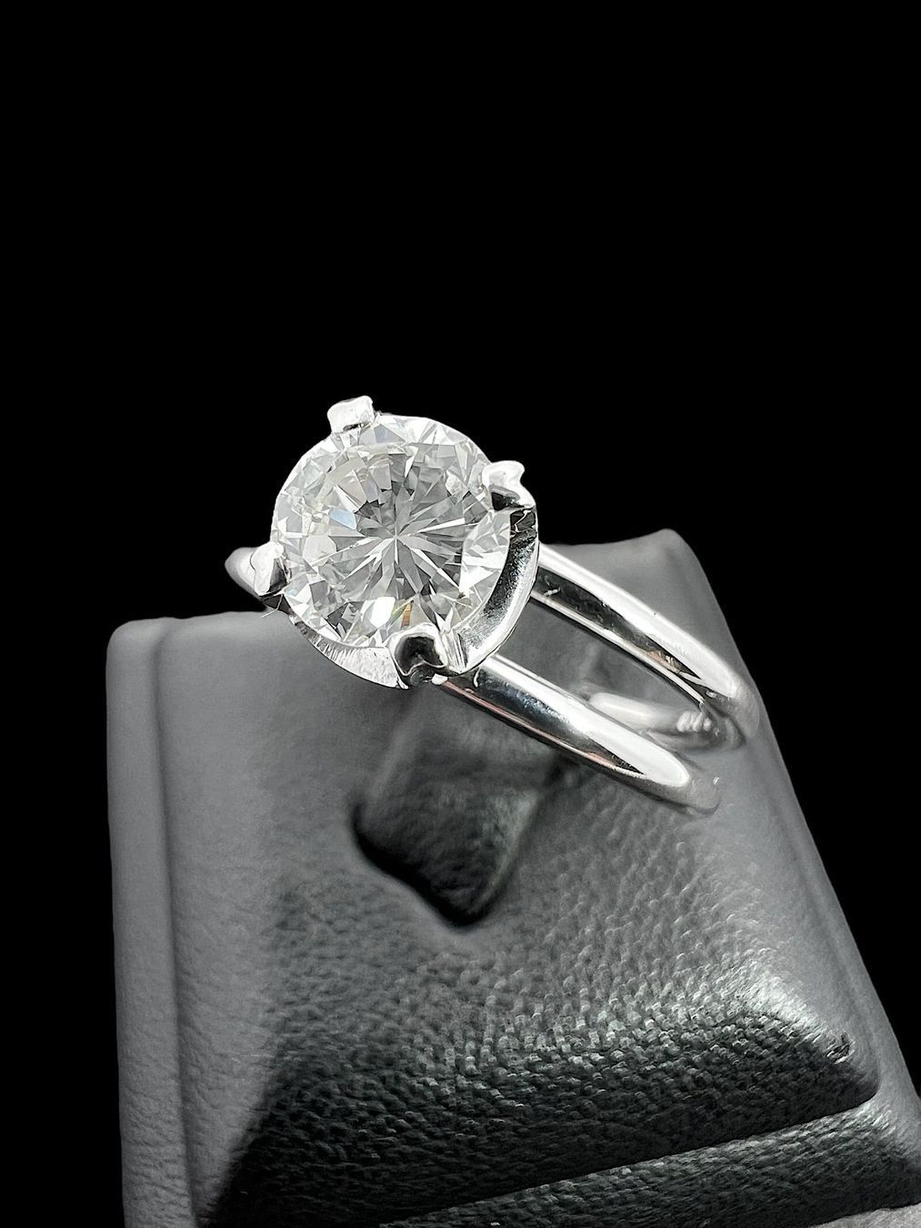 Anelli: Beautiful 0.73c Solitaire 18k White Gold Ring size 54 – Usato da Morges venduto da 24time 1