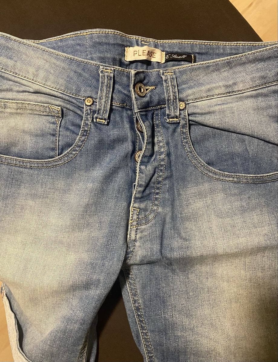Please Jeans Jeans: super weiche Jeans Shorts Please – Usato da Zizers venduto da comia 1