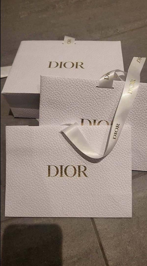 Dior Borse: Christian Dior Geschenk Tasche – Nuovo e nell'imballaggio originale da Hellbühl venduto da d.d.d.125