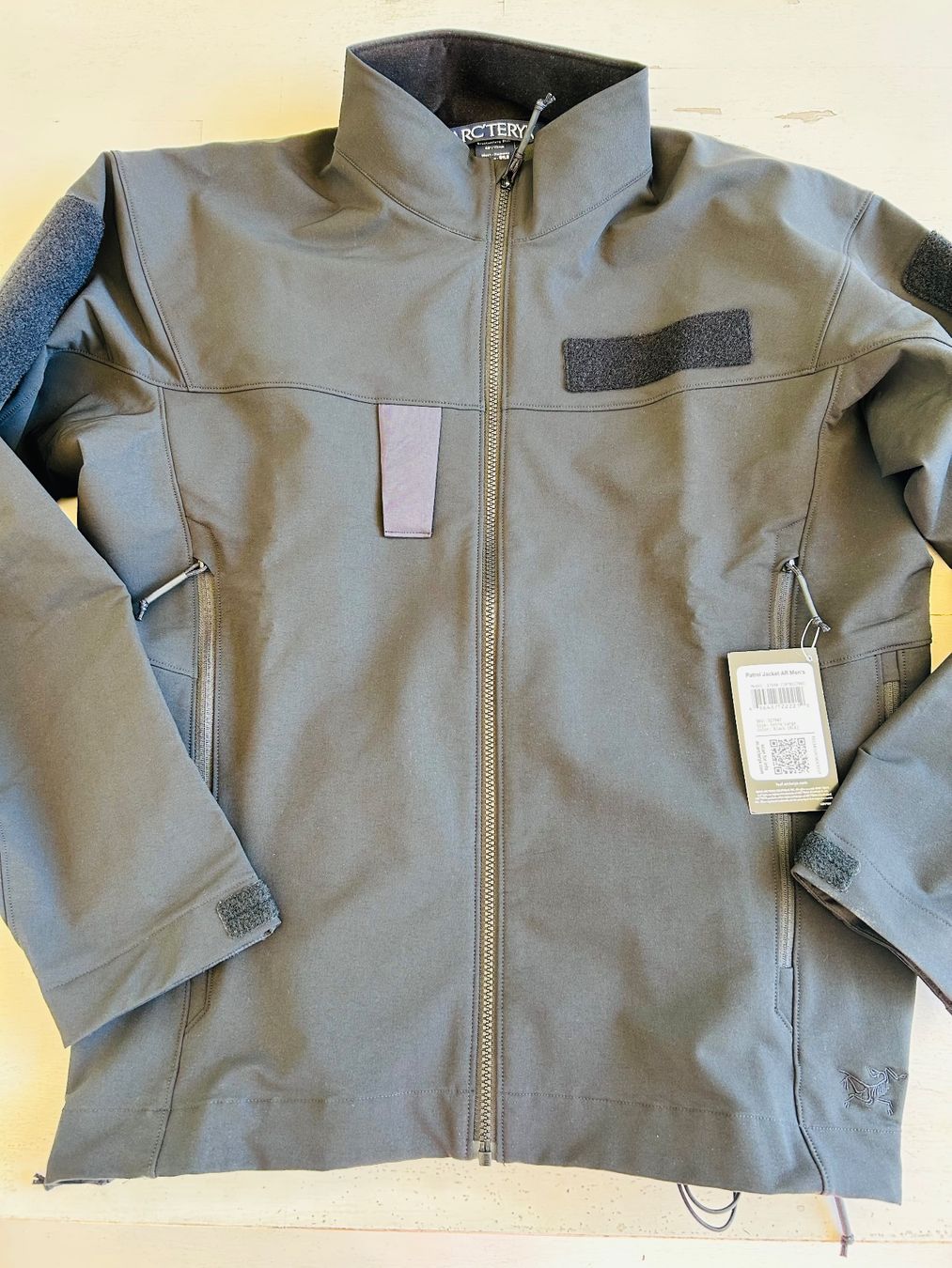 Arcteryx Giacche: Arcteryx Jacke! – Nuovo (secondo la descrizione) da Stein am Rhein venduto da Simplex1 1