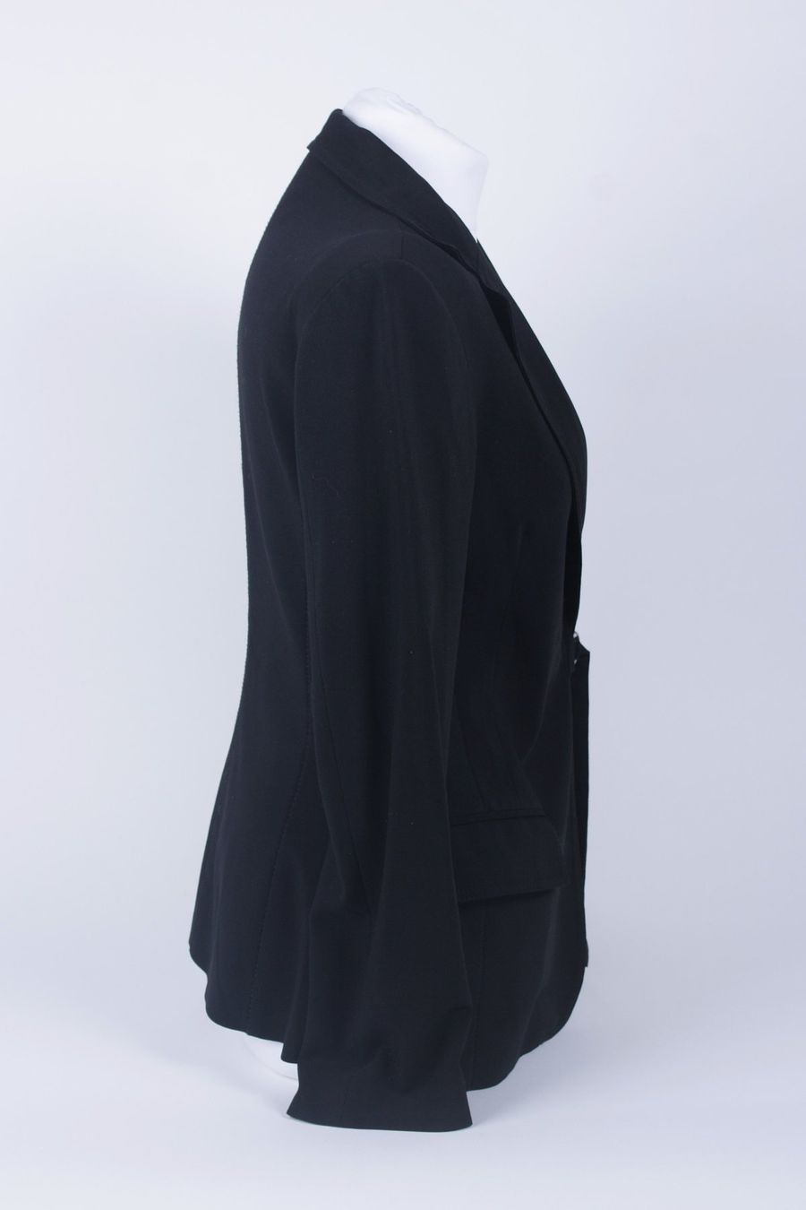 Mango Giacche: MANGO Blazer schwarz gr. 40 – Usato da Zollikofen venduto da Restwert_Zollikofen 1