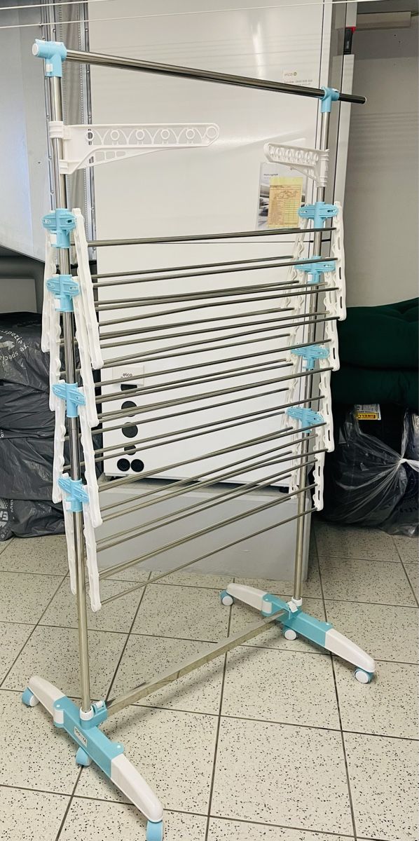 Altro in Decorazioni & Accessori: Mobile Clothes Airer Rack, Foldable, Excellent Condition – Usato da Goldau venduto da machdam 2