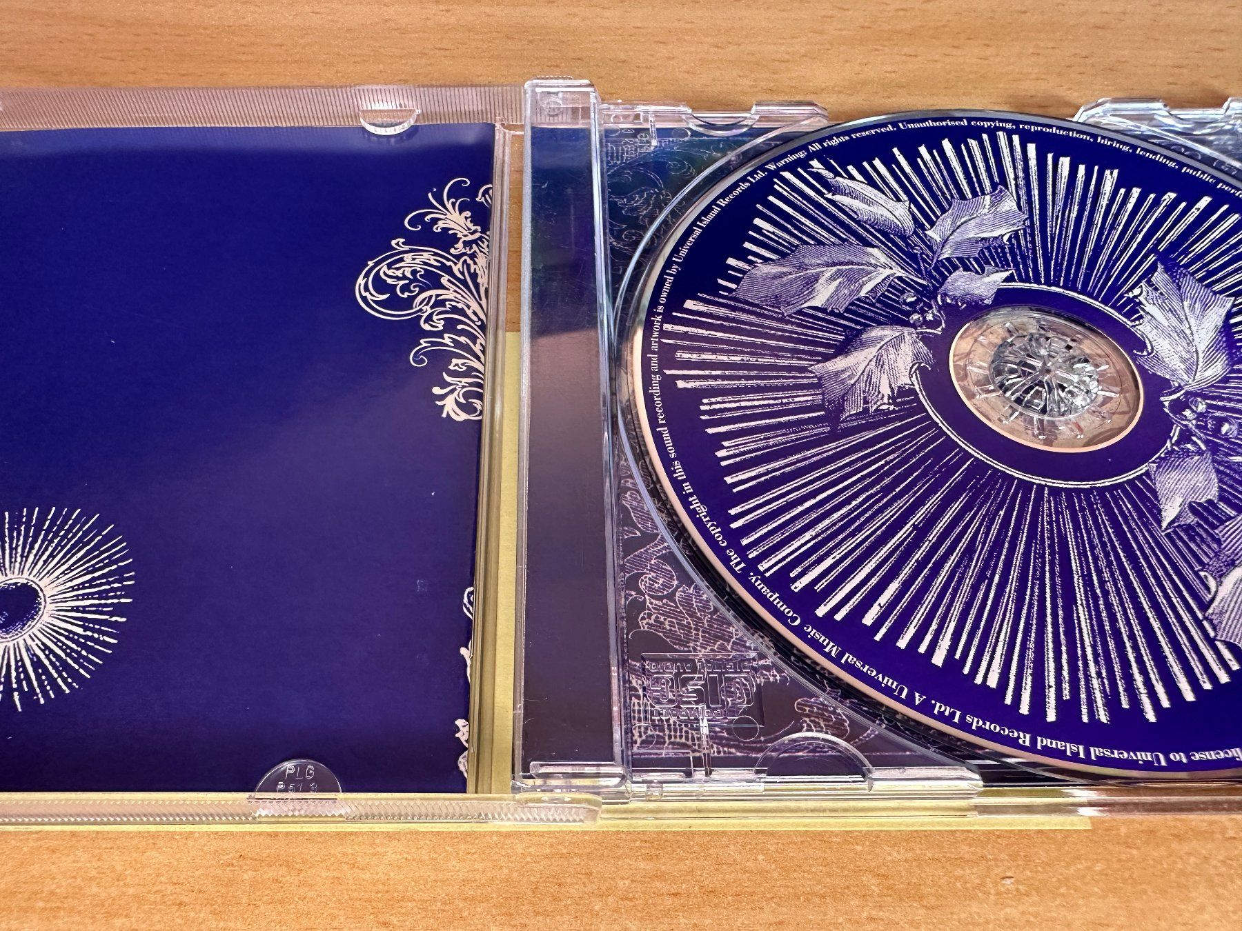 CD: Annie Lennox – A Christmas Cornucopia – Usato da Rikon im Tösstal venduto da Alpenmutz 2