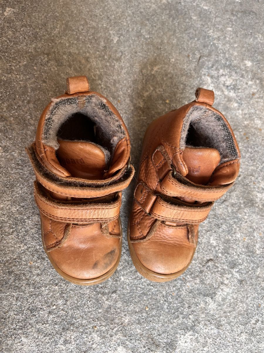 Bisgaard Scarpe per ragazzi: Bisgaard Leder Schuhe mit Wolle Gr. 23 – Usato da Basel venduto da luk_stein 1