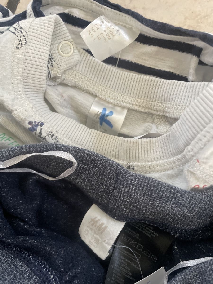 H&M Lotti & Set di vestiti: H&M Set Gr. 74/80 Shirts + Hose – Usato da Obergerlafingen venduto da cabo4 1