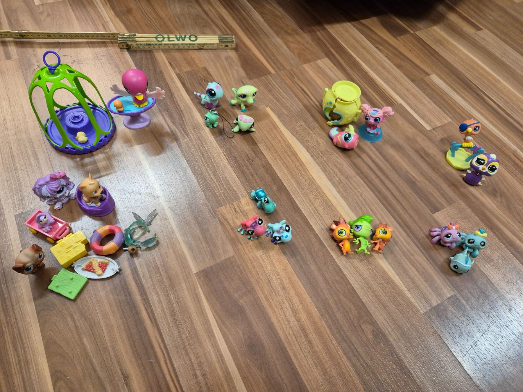 Hasbro Giocattoli: 1 Set littlest Pet shop nach Wahl B2 – Usato da Schwarzenburg venduto da flamingo1970