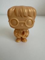 Goldener Harry Potter Kinder Joy