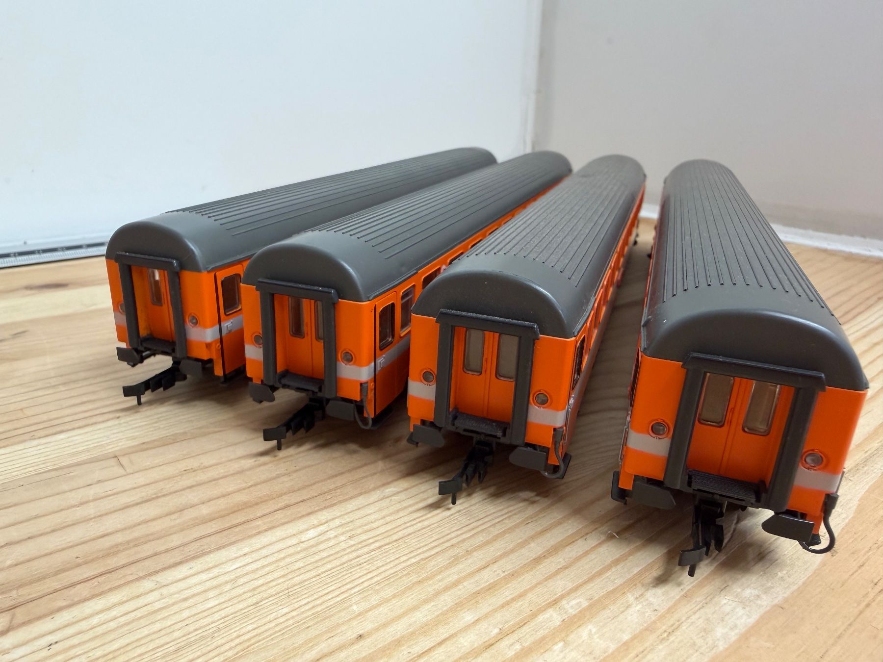 Roco Modelleisenbahnen: Roco 4237 B Liegewagen – Gebraucht aus Büsserach von ModellbahnDepot 3