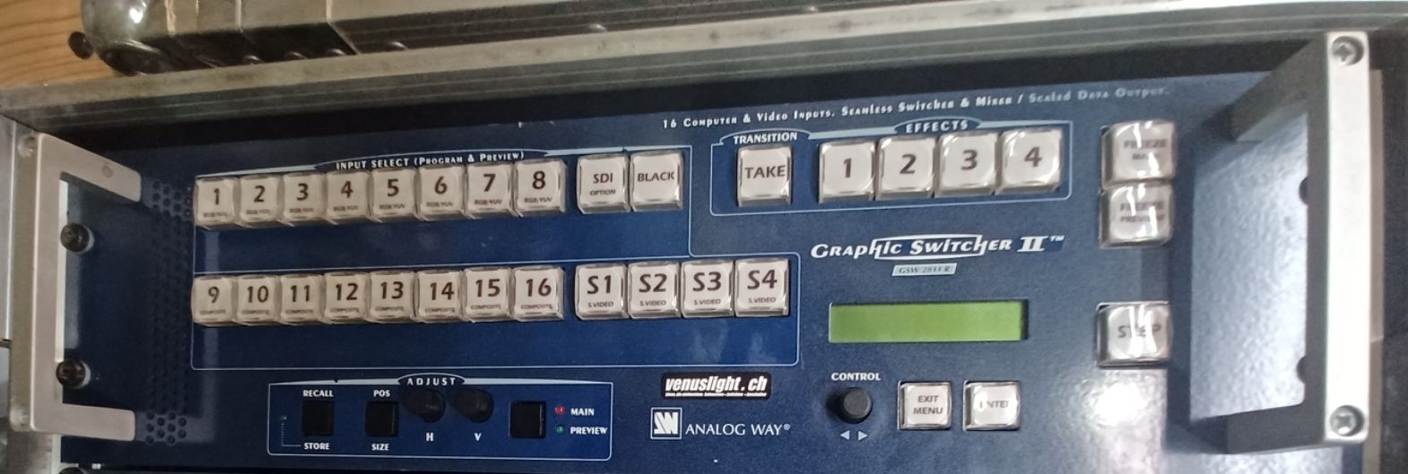 Console di mixaggio: Analog Way Graphic Switcher II  – Usato da Watt venduto da Gubrist