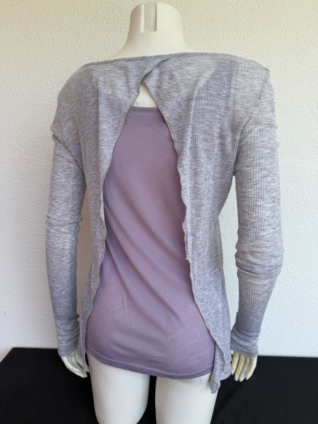 T-Shirts: Ensemble superposé Sita Murt à dos ouvert - Taille S/M – Gebraucht aus Nyon von ana_spw2 6