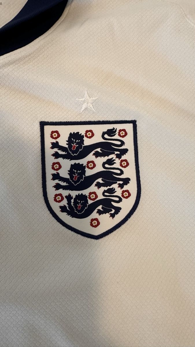 Nike Canottiere & Pantaloni: England Jersey 2024  – Nuovo (secondo la descrizione) da Oberrieden venduto da jon_5cl2 7