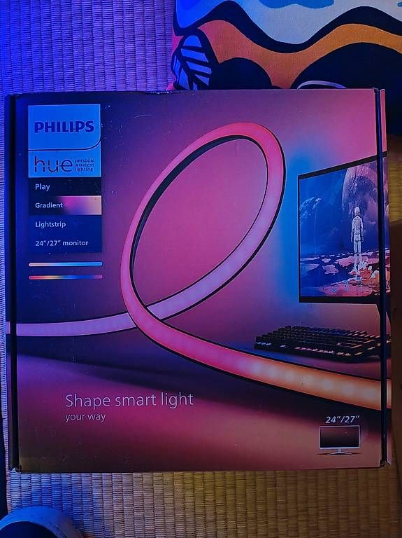 Philips Ghirlande e barre luminose: Philips Hue Play Gradient Lightstrip - 24"/27" Monitor – Nuovo e nell'imballaggio originale da Ittigen venduto da LuisfePfeifer