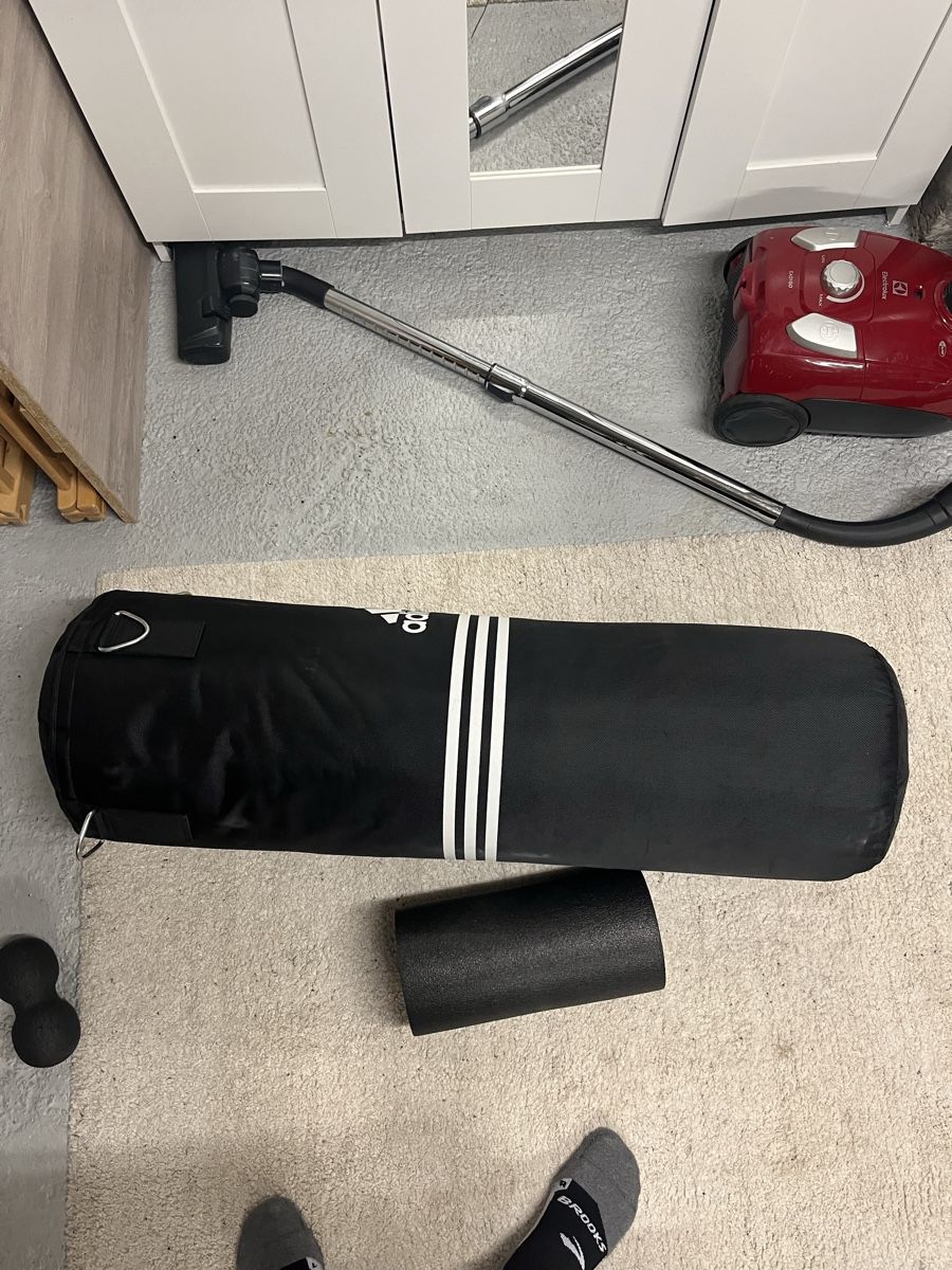 Boxsäcke: Boxsack Adidas, Neuwertig. – Neu (gemäss Beschreibung) aus Flamatt von Cyril.I