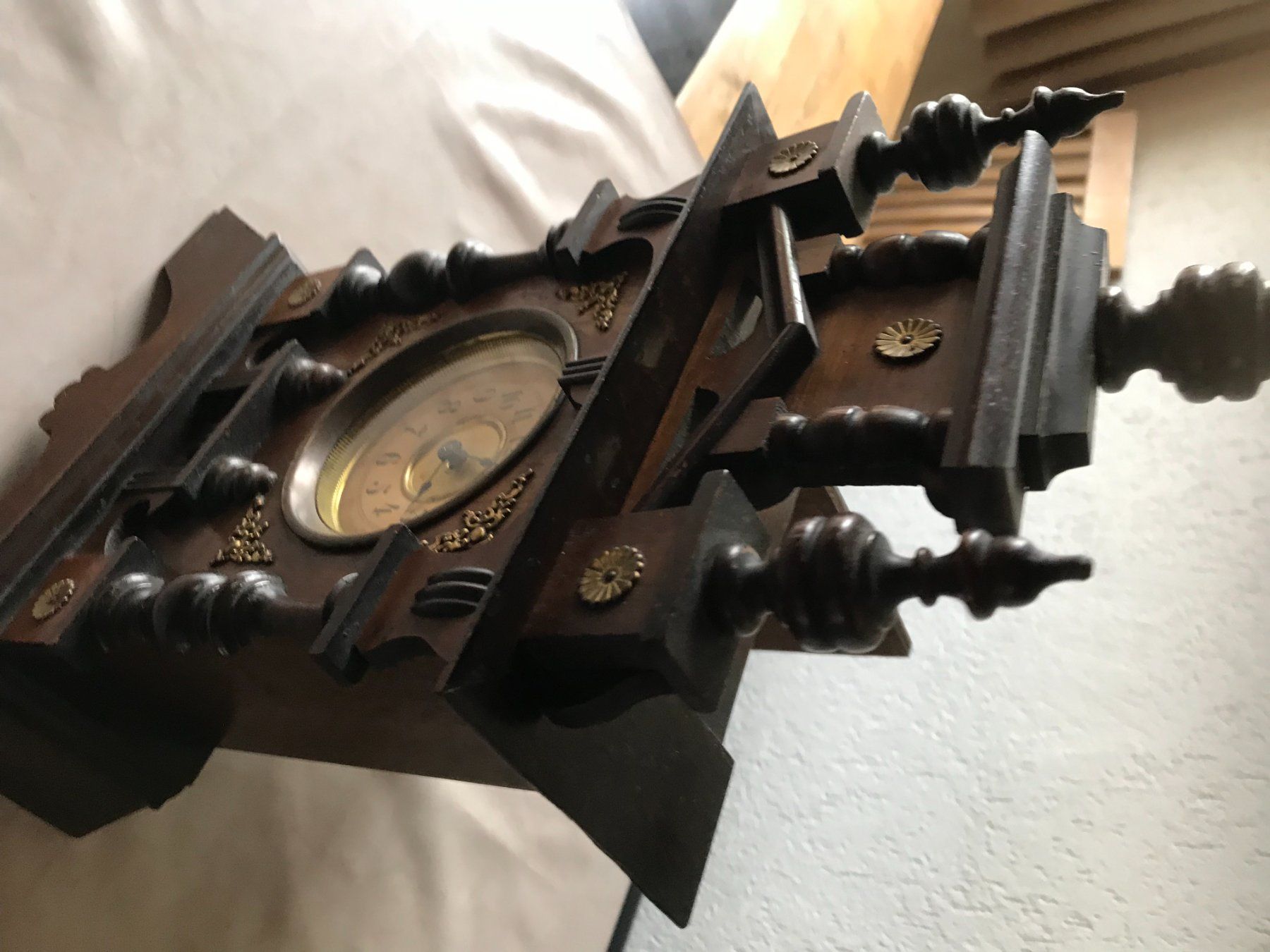 Stand- & Wanduhren: Wand Uhr Holz antik unrestauriert – Gebraucht aus Wölflinswil von 1907moritz 2
