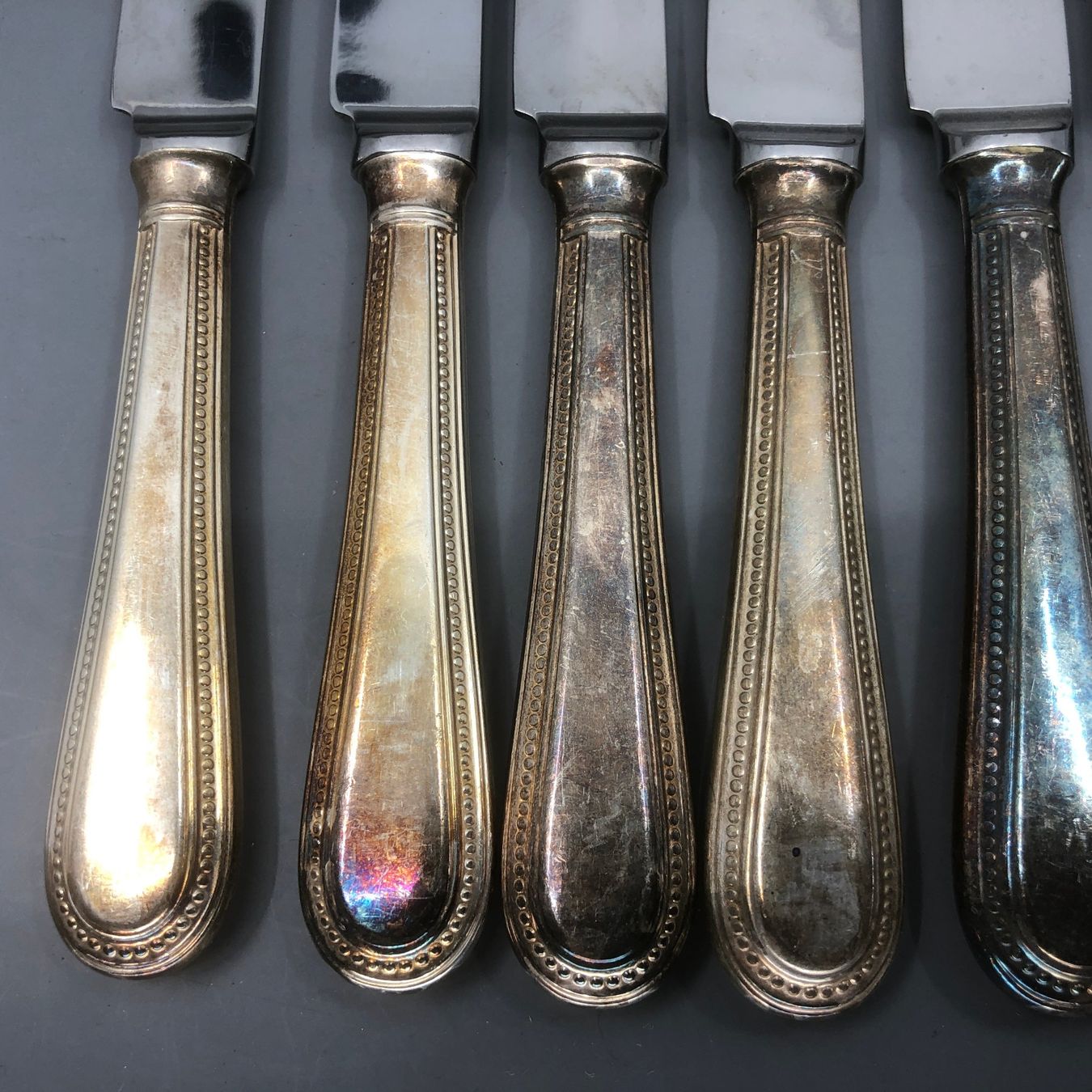 Besteck: 7 Vorspeisemesser versilbert Sheffield – Gebraucht aus Basel von Tiabeanie 3