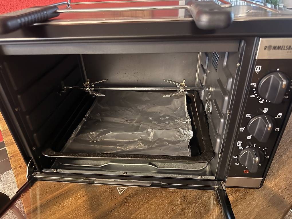 Backöfen: Backofen mit Drehgrillfunktion – Gebraucht aus Dietikon von Bigone4 1