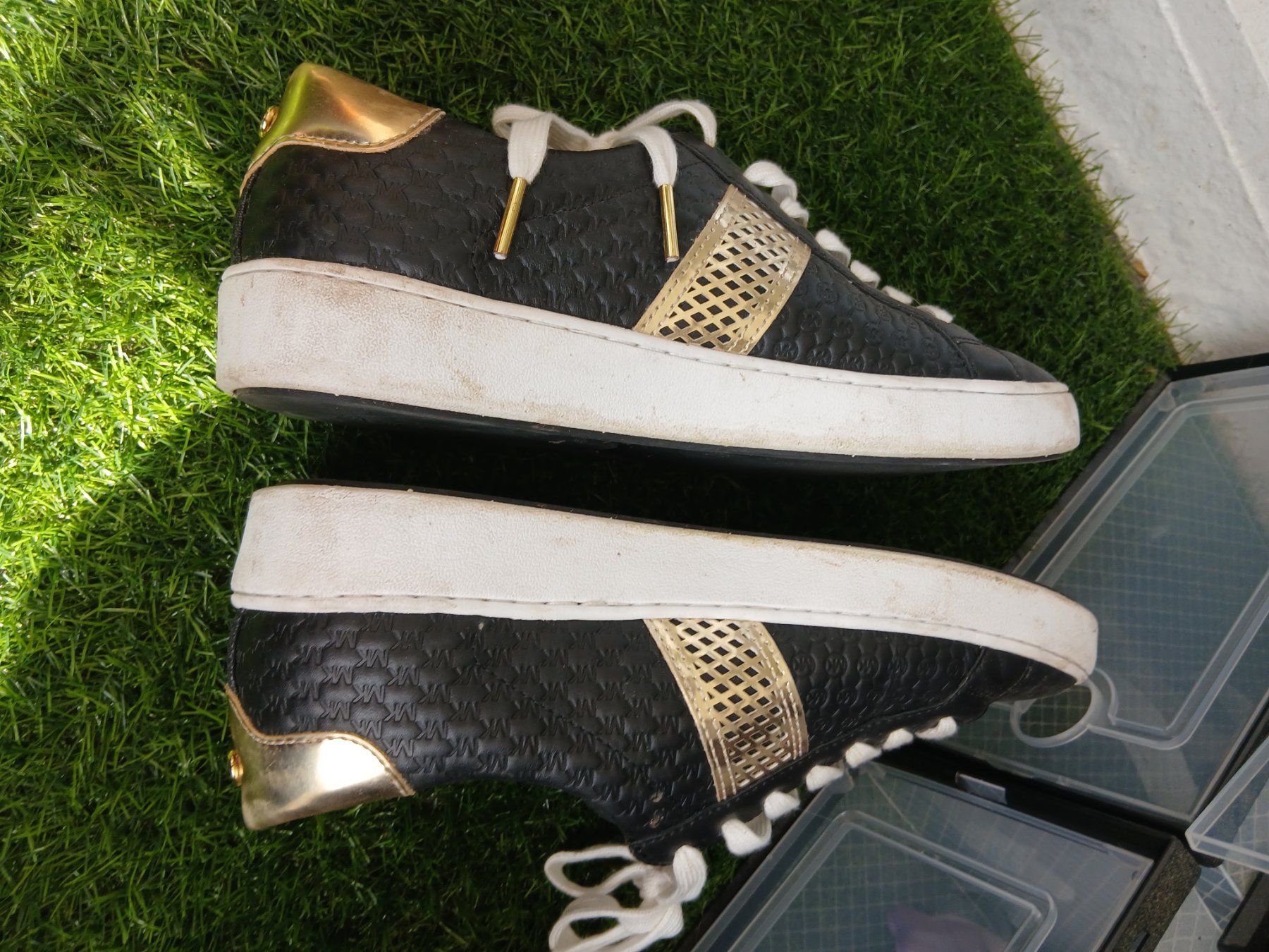 Scarpe da donna: michael kors – Usato da St Gallen venduto da Buybuybuybye 3