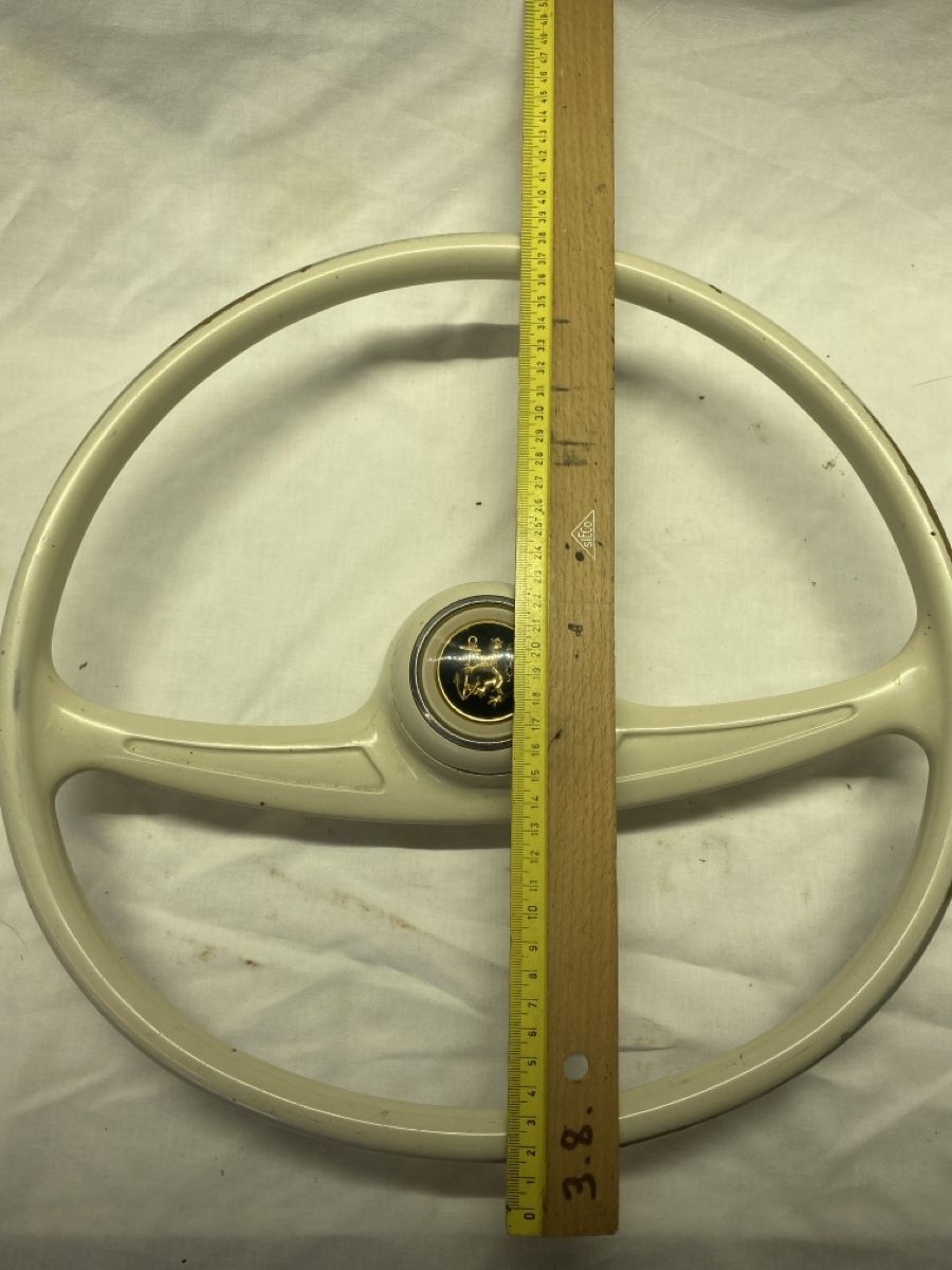 Tutti pezzi di ricambio auto: Oldtimer Lenkrad  – Usato da Dozwil venduto da Bach_4 5